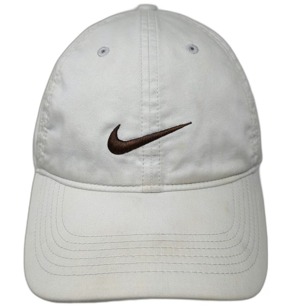 Nike Baseball Cap Beige One Size Heritage86 Dri-FIT Leather Slideback Swoosh Hat
